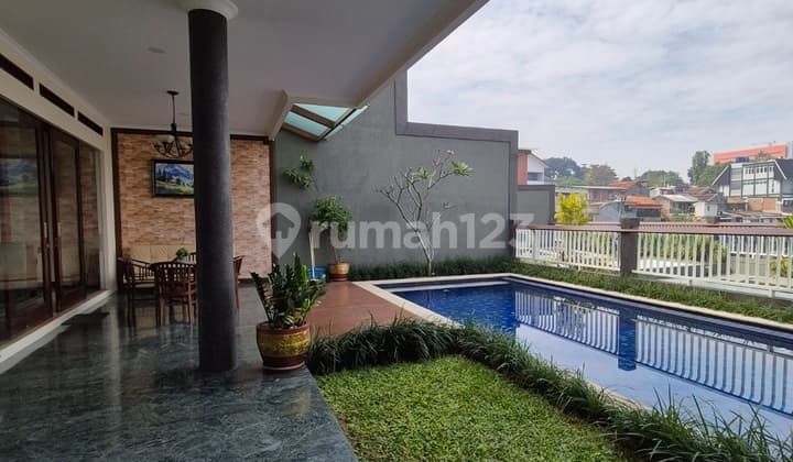 Super Nice and Cozy Villa House in Ciumbuleuit
