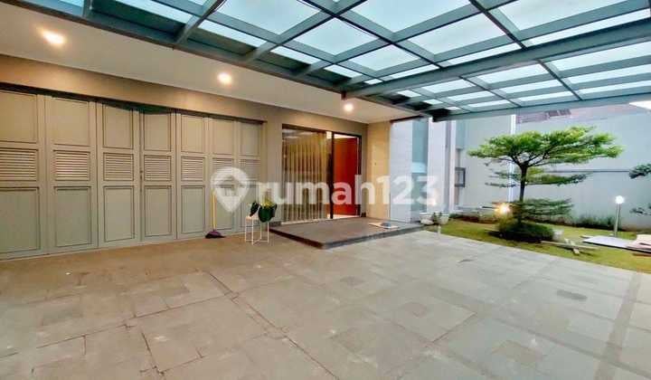 Rumah Mewah Di Cluster Favorit Batununggal