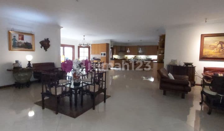 Rumah 2 lantai di taman s parman, jakarta barat