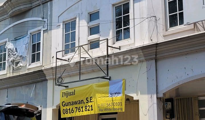 Ruko Di Tanjung Duren Dekat Apartemen Central Park, Jakarta Barat, Cocok Untuk Kantor Atau Kos An..bangunan 4 Lantai Plus Basement