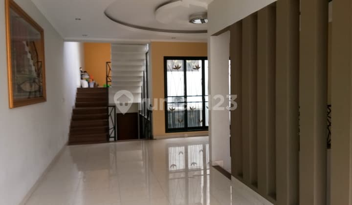 Dijual Rumah Bagus Murah Di Petamburan Tanah Abang Jakarta Pusat