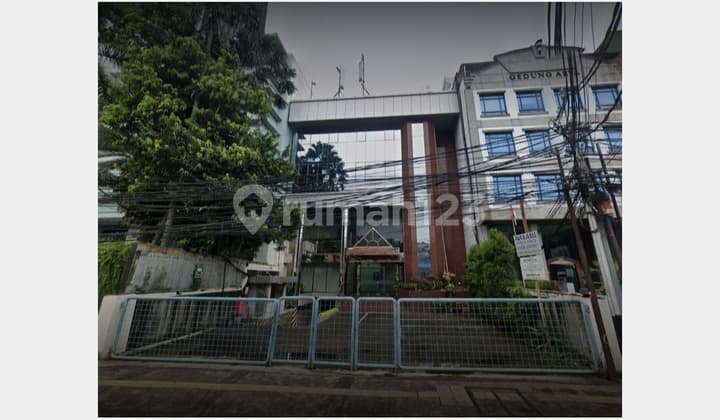 LXMMT 0038 Bagus dan Siap Pakai. Dijual Gedung Kantor Ada Basement Untuk Parkiran Area Menteng Jakarta Pusat