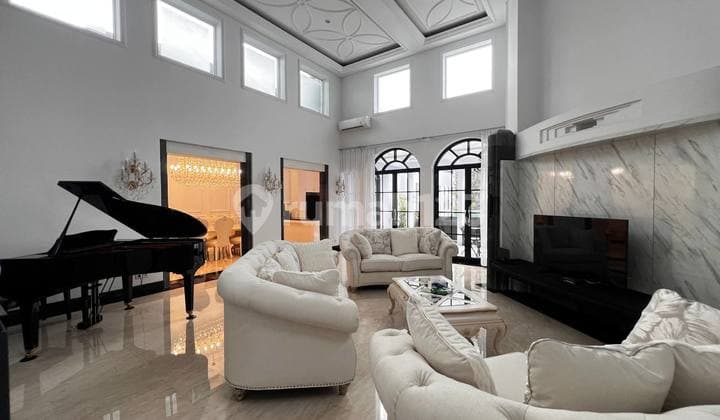 Lxmmt 0181 Mewah! Dijual Rumah Semi Furnished dengan Swimnming Pool Area Menteng Jakarta Pusat