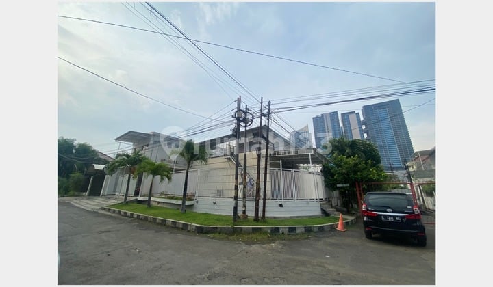 LDP 0078 Dijual Siap Huni, Rumah Area Mayjend Sungkono Surabaya Dekat Ciputra World