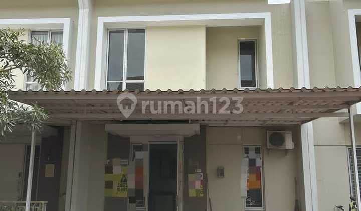 Di jual rumah 2 lt Semi Furnished, di Carillo Residences