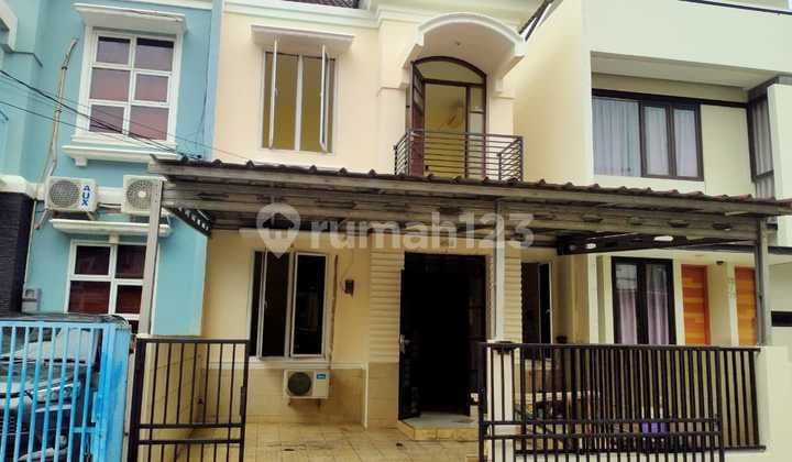 Di jual rumah 2 lt di mutiara taman palem