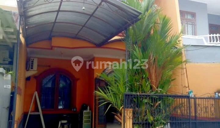 Di jual rumah bagus 2 lt di Budi Indah, daan mogot