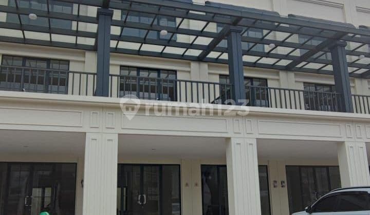 Di Sewa kan Ruko Edison 3 lt lokasi ramai, Gading Serpong