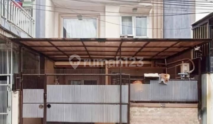 For Sale Nice House 2.5 Land Area in Taman Palem Lestari