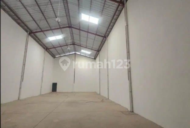 For Rent: Warehouse at Kapuk Business Centre, Flood-Free