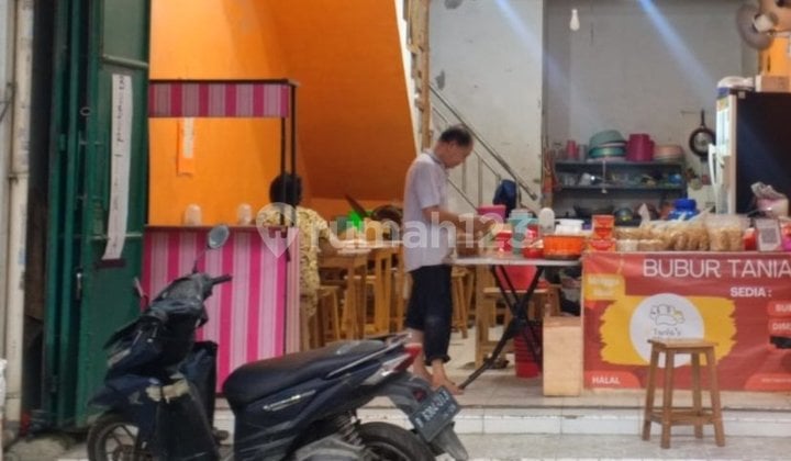 Disewakan Ruko 2 LT di Villa Taman Bandara Lokasi Pinggir Jln
