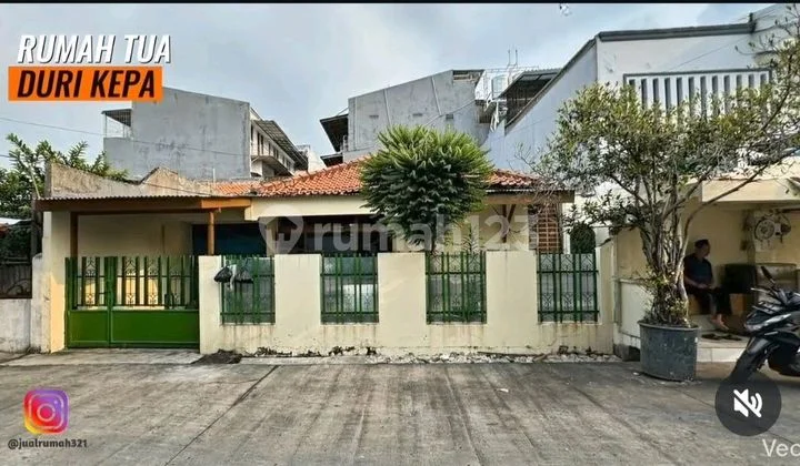 Di Jual Rumah Tua di Duri Kepa Harga Hitung Tanah Di Jual Rumah Tua di Duri Kepa Harga Hitung Tanah