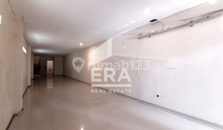 Ruko Strategis Siap Pakai Cocok untuk Usaha di Sayap Buahbatu