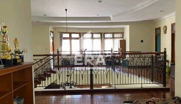 Rumah Strategis Siap Huni di Pasteur, Bandung