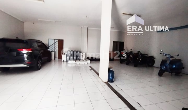 Ruko Strategis Cocok Untuk Usaha atau Kantor di Gatot Subroto