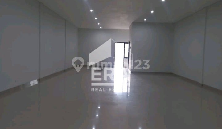 Ruko Cocok Untuk Kantor dan Usaha Lainnya di Margacinta, Buahbatu Bandung