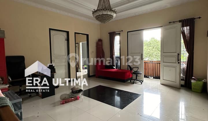 Rumah Minimalis Bersih 2 Lantai di Kopo Sadang