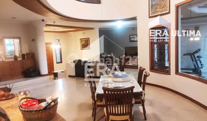 Rumah Lux Bagus Luas Nyaman Asri di Sarijadi