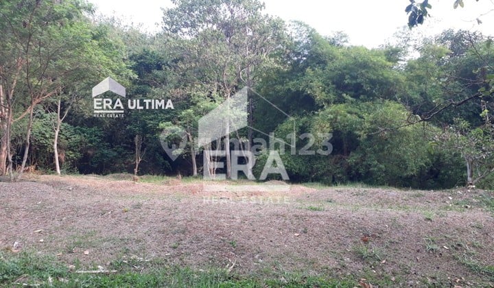 Spacious, Strategic, Cool Land Suitable for Investment in Dago, Bandung