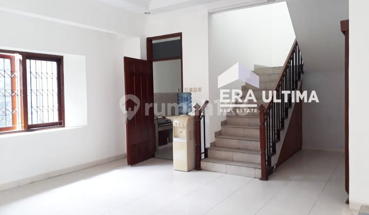 Rumah Bagus Minimalis Siap Huni di Sukasari Setrasari