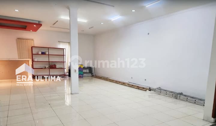 Ruko Murah Lokasi Strategis Cocok Untuk Usaha di Kiaracondong