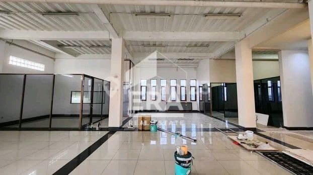 Ruko Strategis Siap Pakai di Soekarno Hatta, Bandung Kota