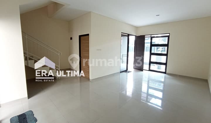 Rumah Bagus Siap Huni di Kembar Sayap Bkr