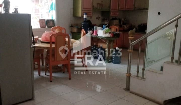 Rumah Terawat Lingkungan Nyaman di Andir, Jendral Sudirman