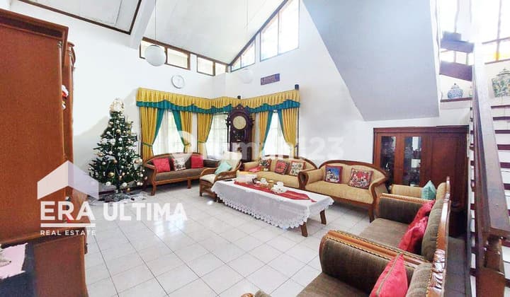 Rumah Terawat Lokasi Strategis di Sarijadi Bandung Utara