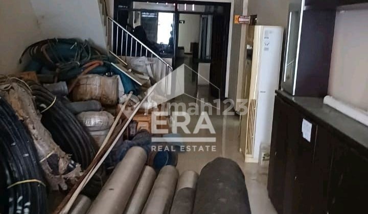 Ruko Siap Pakai Lokasi Strategis di Ternate