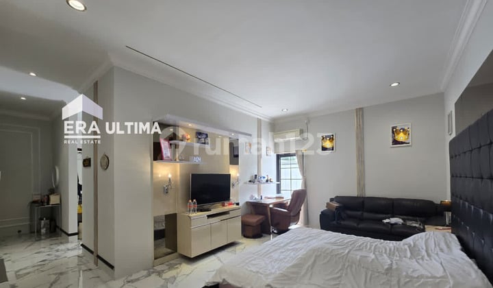 Rumah Baru Full Furnish Siap Huni di Gegerkalong