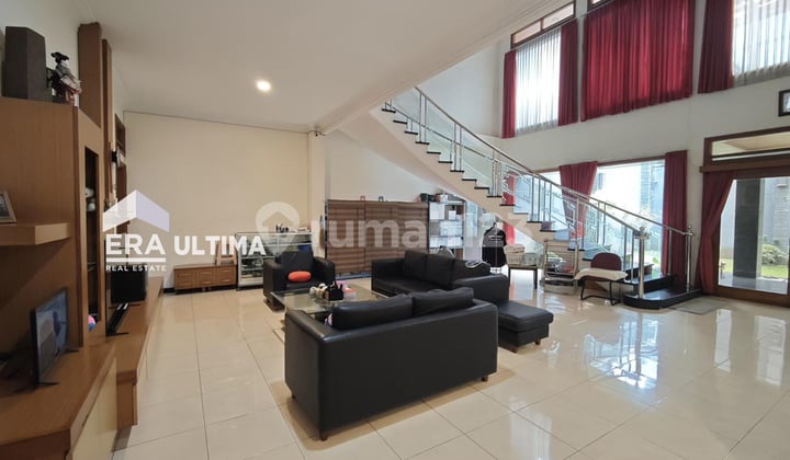 Rumah Luas Bagus Siap Huni di Komplek Mekarwangi Bandung