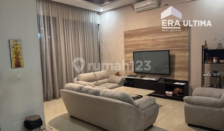 Rumah Bagus Nyaman Siap Huni di Singgasana
