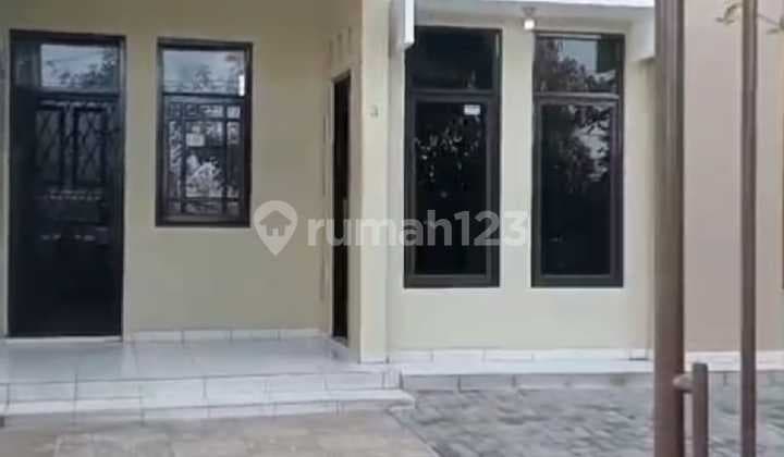 Murah Rumah 2 Lantai Baru Renov Komplek Ciwastra Margacinta