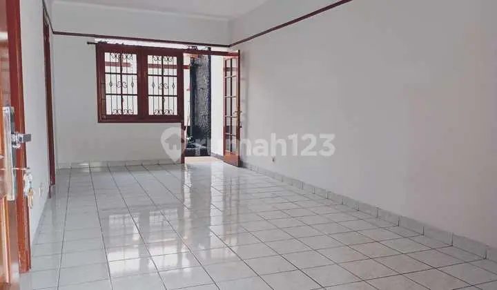 Comfortable 2-Story House Ready to Occupy in North Cimahi