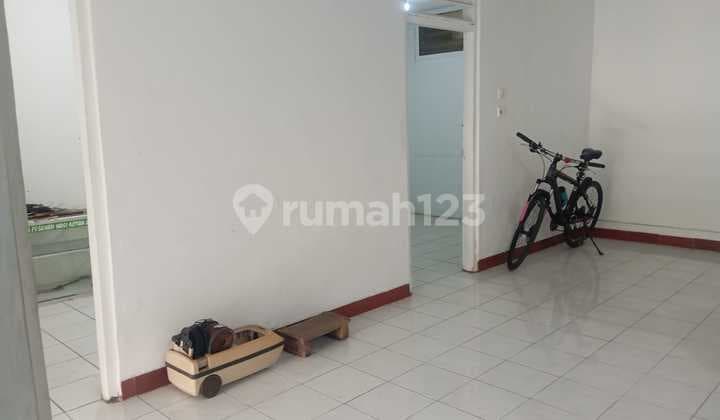 Rumah 1 Lantai Mainroad Dekat ke Pratista di Antapani