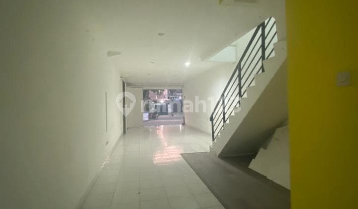 Ruko Bagus 3lantai, Siap Huni, Strategis, buah batu , Bandung