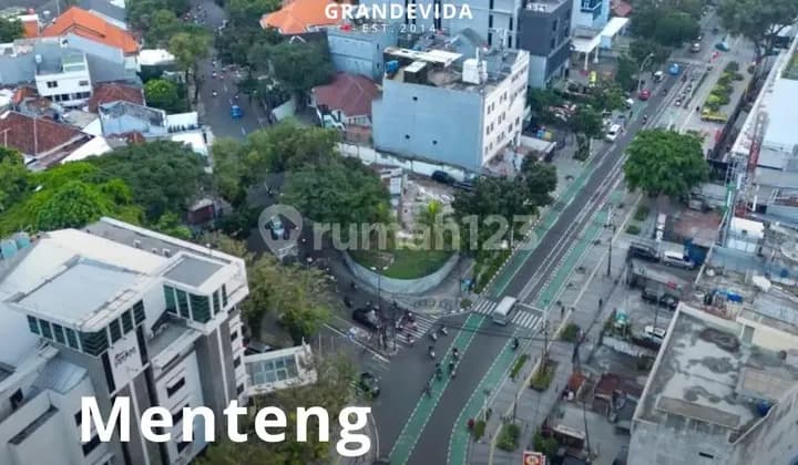 Menteng Kavling Siap Bangun, Pinggir Jalan Raya