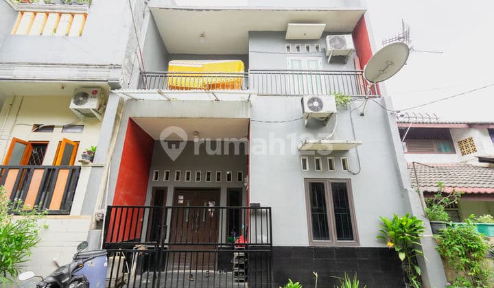 Rumah 15 Mnt ke Living World Grand Wisata Bekasi Siap Huni J-32636