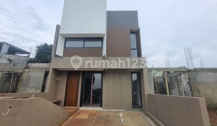 Rumah 2 Lt SHM 7 Menit ke Rs Citra Medika Depok Dibantu KPR J-28423