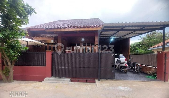 Rumah LT 150 Dekat Terminal Sumber Artha 1 Lantai Hadap Timur J39438