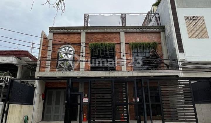 Rumah LT 308 di Tengah Kota 7 Menit ke Grand Indonesia Siap Huni J-31291