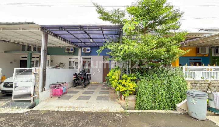 Rumah SHM Hadap Timur 15 Mnt ke Stasiun Depok Dibantu KPR J-24655