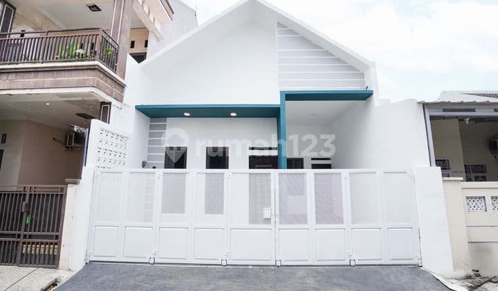 Rumah LB 126 Hadap Utara 8 Menit ke Summarecon Mall Bekasi J-38080