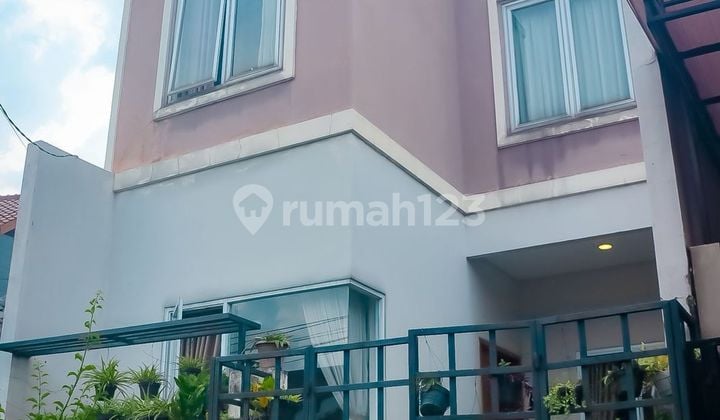 Rumah 4 KT Terawat 15 Menit ke Transpark Mall Bintaro Siap Huni J46489