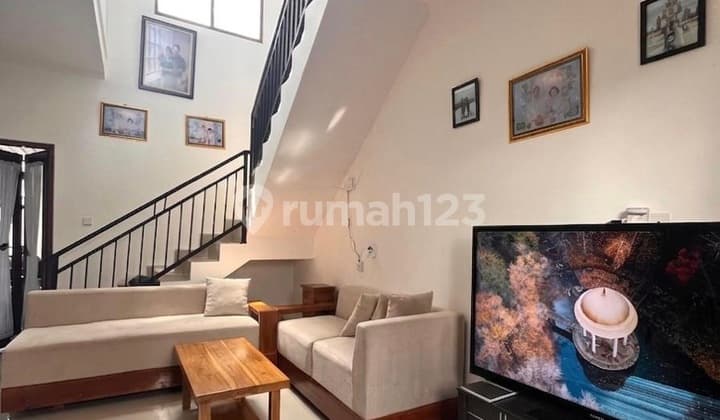 Fast Sale: House in Jimbaran Taman Griya, Cheap House in Jimbaran, Used and Well-Maintained, Furnished