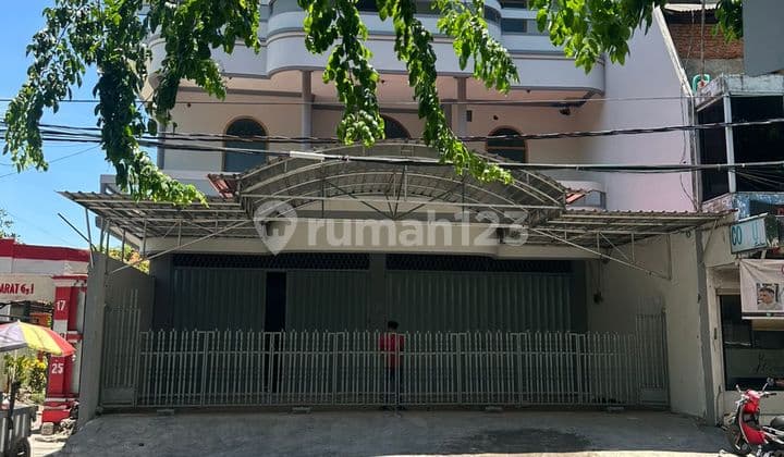 Dijual / Disewakan rumah toko Di Raya Dukuh Kupang