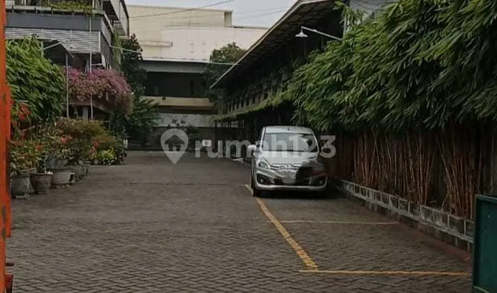 For Sale: Boarding House Plus Active Residence at Jl. Bulu Jaya, Pradah Indah, Lontar