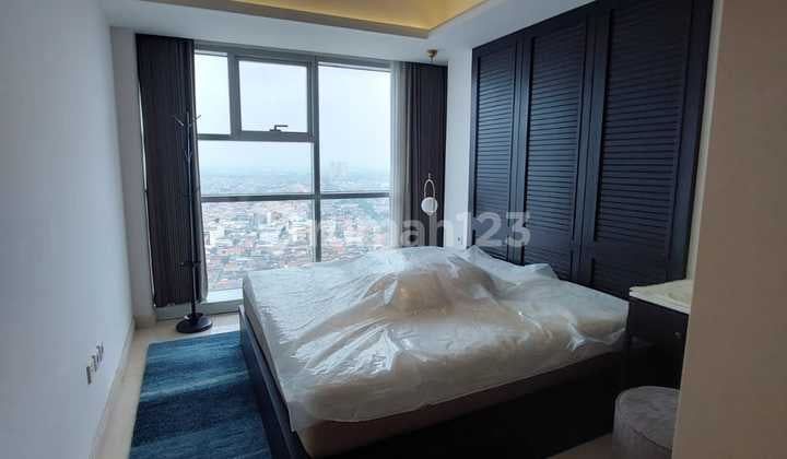 Luxury Condominium in the City Center One Icon Residence