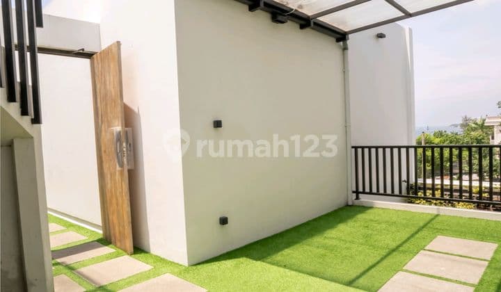 For Sale - Sanur, Bali | 4-Storey Ocean-View Building